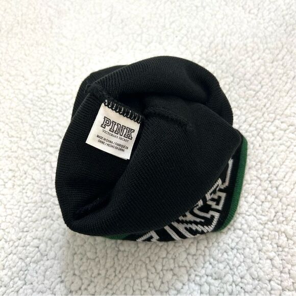 PINK Victorias Secret Beanie Hat Tobaggan Pom Pom Chic Holiday Snowflake Beanie - Picture 3 of 5